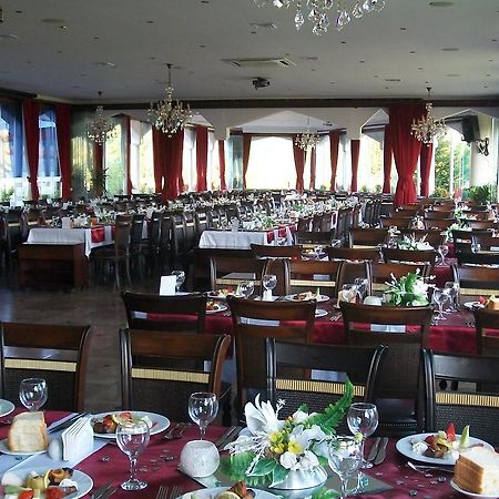 Pasha Palas Hotel İzmit Esterno foto