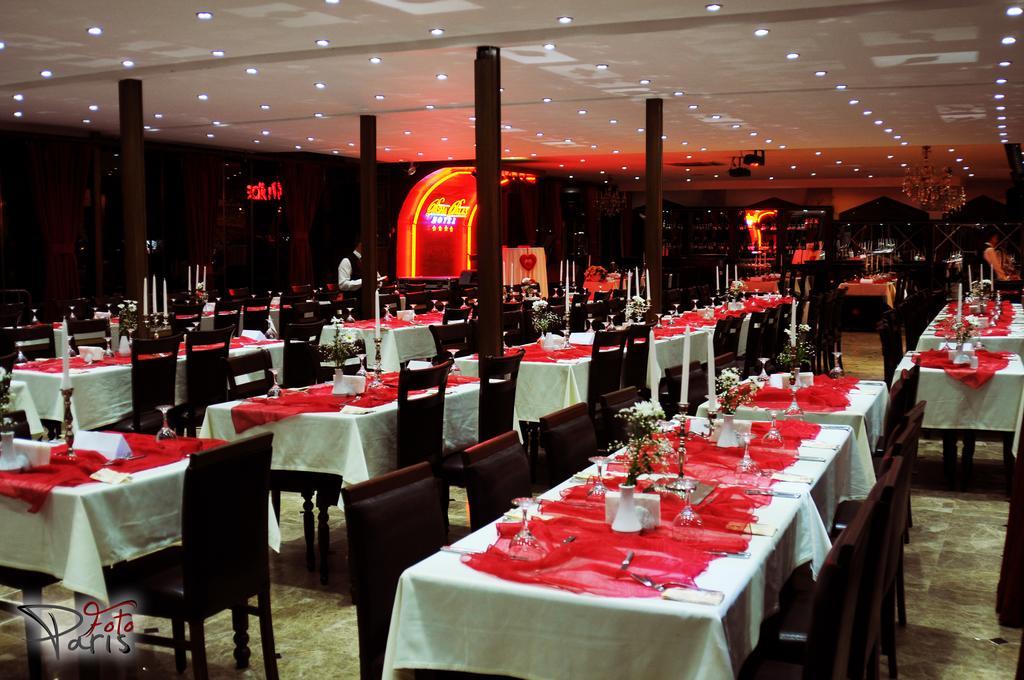 Pasha Palas Hotel İzmit Esterno foto